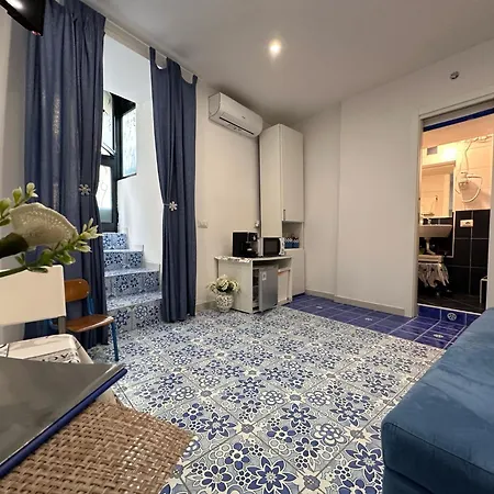 Casa Blue Ποτσουόλι